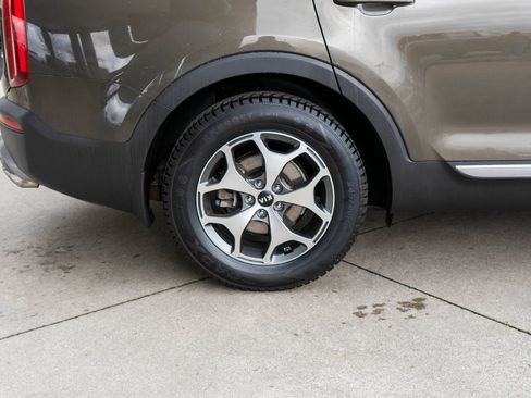 Used 2020 Kia Telluride EX w/ Towing Package image 36