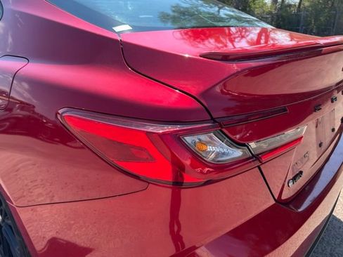 Used 2025 Toyota Camry SE w/ Convenience Package FWD image 10