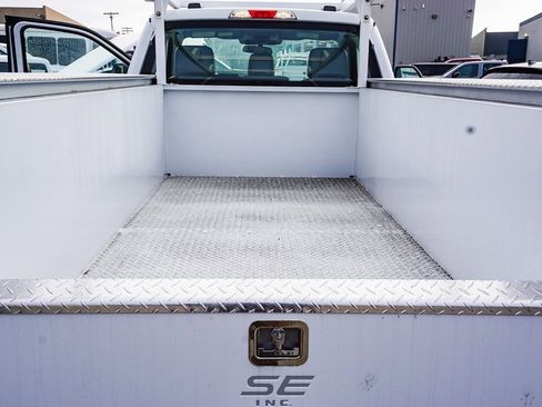 New 2024 Ford F250 XL w/ XL Chrome Package image 24