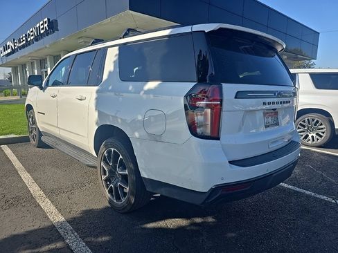 Used 2021 Chevrolet Suburban RST w/ Luxury Package AWD/4WD image 2