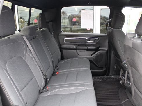 Used 2019 RAM 1500 Big Horn image 13