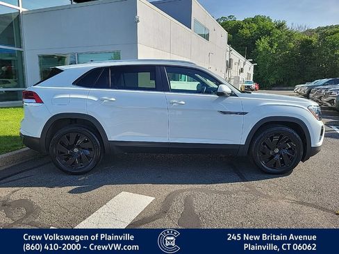 Used 2024 Volkswagen Atlas Cross Sport SE w/ Panoramic Sunroof Package AWD/4WD image 34