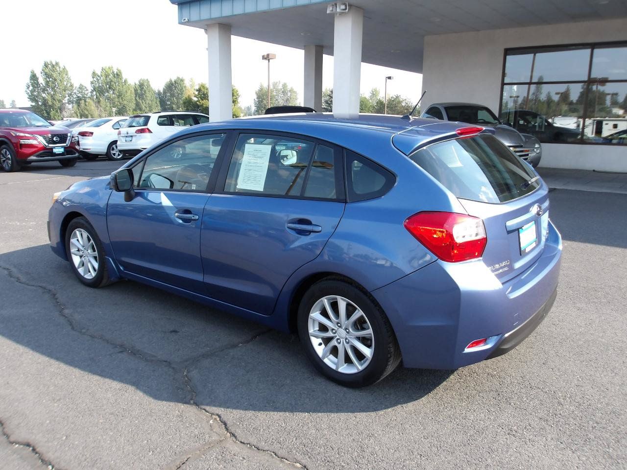 Used 2014 Subaru Impreza 2.0i Premium w/ All-Weather Package w/CVT AWD/4WD image 3