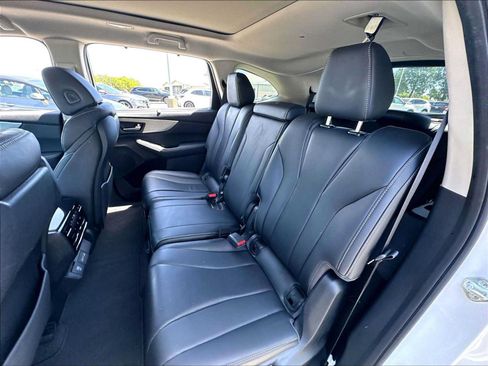 Used 2024 Acura MDX SH-AWD w/ Technology Package image 27