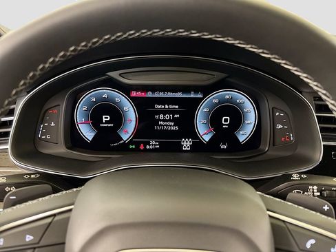 Used 2025 Audi Q7 2.0T Premium Plus image 10