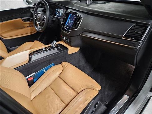 Used 2021 Volvo XC90 T8 Inscription w/ Advanced Package image 21