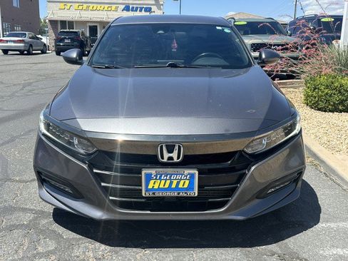 Used 2018 Honda Accord Sport image 8
