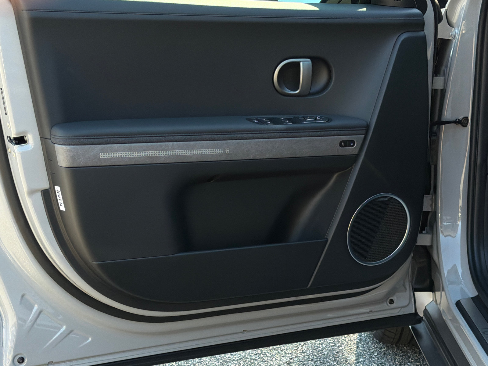 New 2027 Hyundai Ioniq 5 Limited RWD image 11