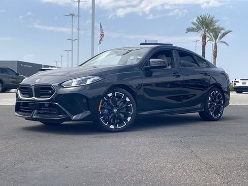 Used 2025 BMW M235i xDrive AWD/4WD image 2
