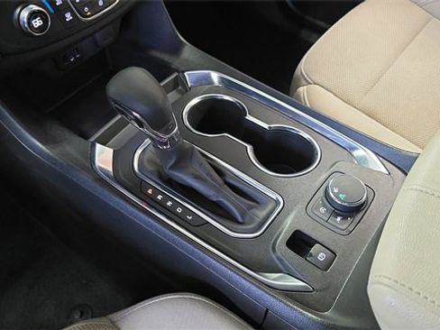 Used 2023 Chevrolet Traverse LS w/ Safety Package image 22