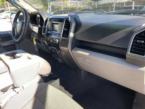 Used 2016 Ford F150 XLT image 22