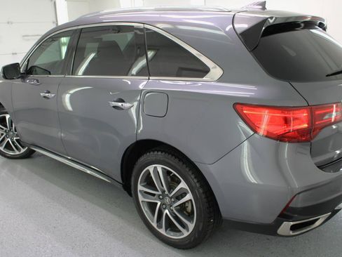 Used 2018 Acura MDX FWD w/ Advance Package image 16