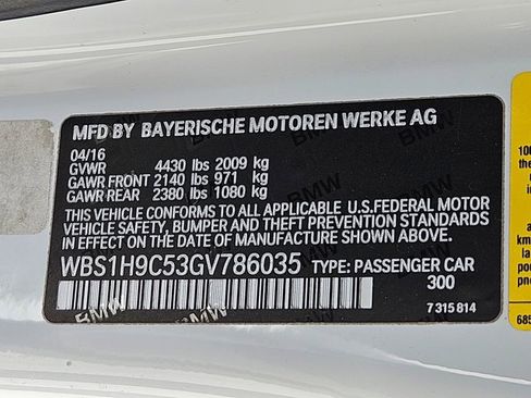 Used 2016 BMW M2 image 23