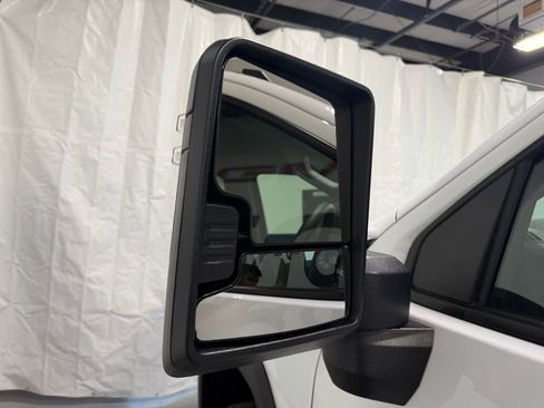 New 2025 GMC Sierra 2500 Pro w/ Convenience Package image 9