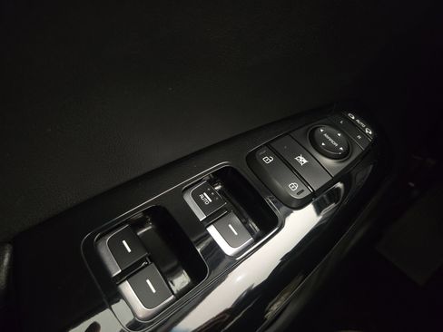 Used 2018 Kia Sportage EX FWD image 25