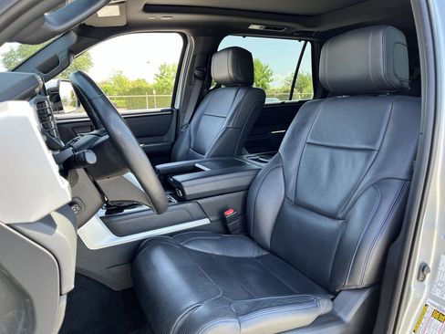 Used 2024 Toyota Sequoia Platinum AWD/4WD image 23
