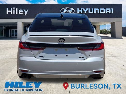 Used 2026 Toyota Camry XSE w/ Premium Plus Package FWD image 7