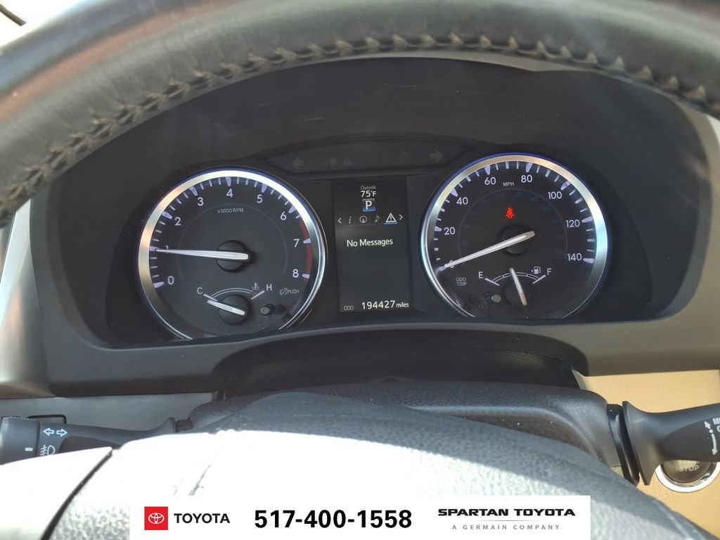 Used 2015 Toyota Highlander XLE FWD image 19