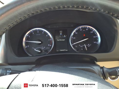 Used 2015 Toyota Highlander XLE FWD image 19