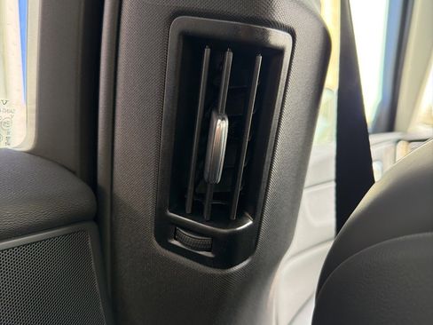 New 2026 Volvo XC60 B5 Ultra w/ Climate Package image 30