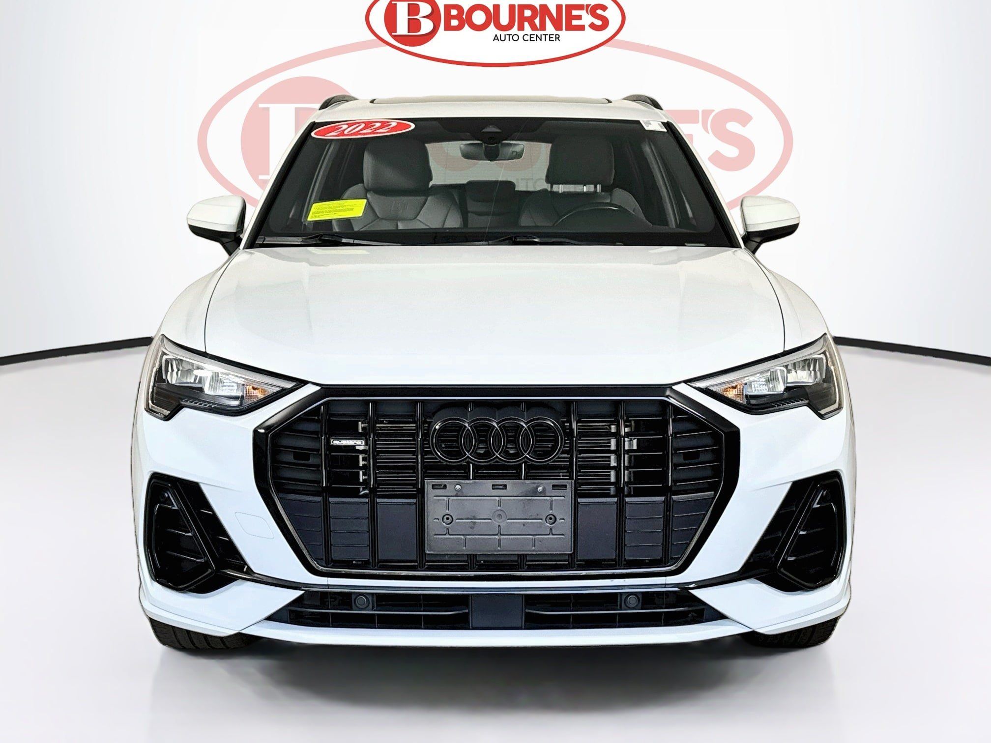 Used 2022 Audi Q3 2.0T Premium w/ Black Optic Sport Package AWD/4WD image 5