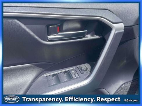 Used 2024 Toyota RAV4 SE w/ Weather & Moonroof Package AWD/4WD image 20