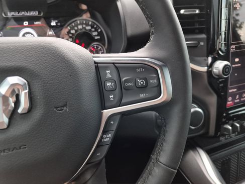Used 2025 RAM 1500 Big Horn AWD/4WD image 20