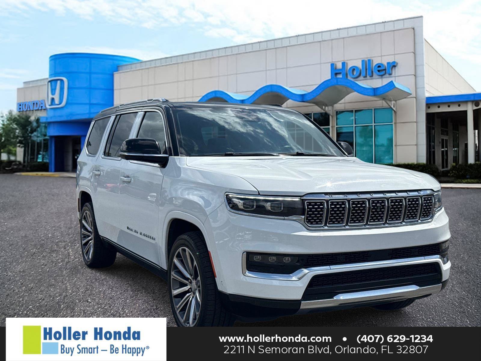 Used 2023 Jeep Grand Wagoneer Series II AWD/4WD image 1