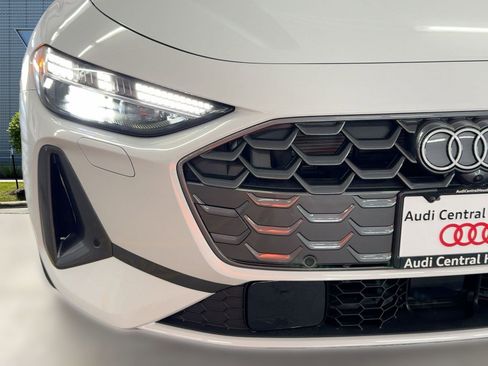 New 2025 Audi A5 2.0T Prestige image 11