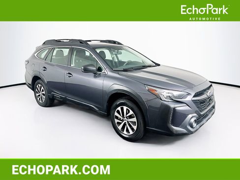 Used 2023 Subaru Outback image 1
