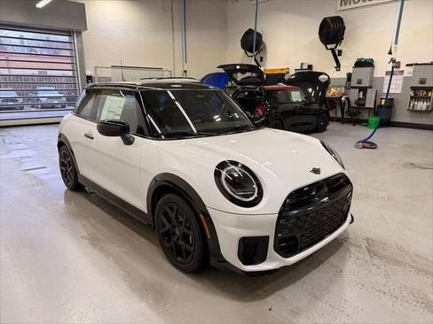 New 2026 MINI Cooper S image 7
