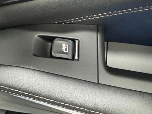 New 2026 BMW X5 xDrive50e image 23