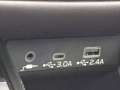 Certified 2025 Subaru Outback Premium image 28