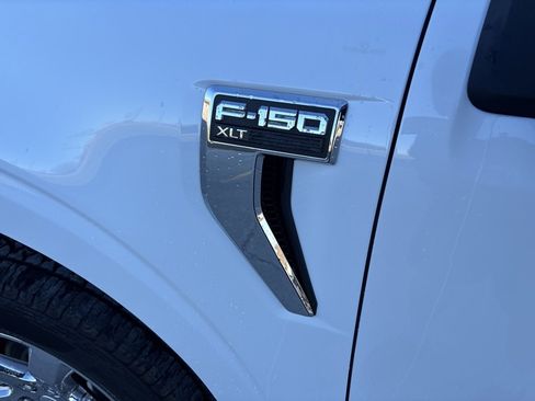 Used 2023 Ford F150 XLT w/ XTR Package image 13