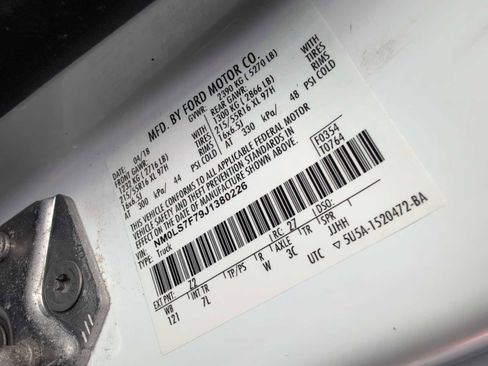 Used 2018 Ford Transit Connect XLT image 31