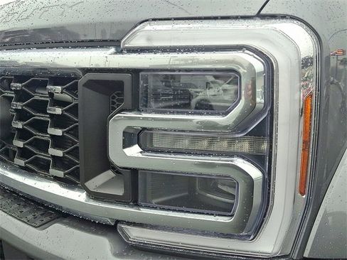 Certified 2024 Ford F450 Limited w/ FX4 Off-Road Package image 9