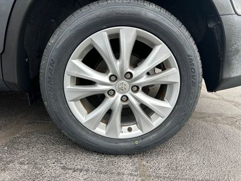 Used 2013 Toyota RAV4 Limited image 26