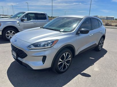 Used 2021 Ford Escape SE w/ SE Sport Appearance Package