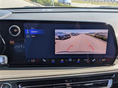 New 2026 Chevrolet Traverse LT w/ LPO, Floor Liner Package image 24