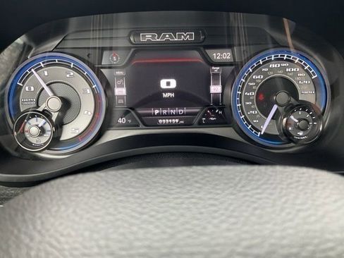 Used 2022 RAM 2500 Limited w/ Towing Technology Group AWD/4WD image 25