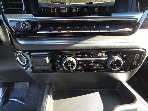 New 2026 Chevrolet Silverado 1500 High Country w/ Technology Package image 24