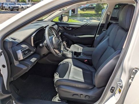 Used 2023 Subaru Outback Limited AWD/4WD image 27