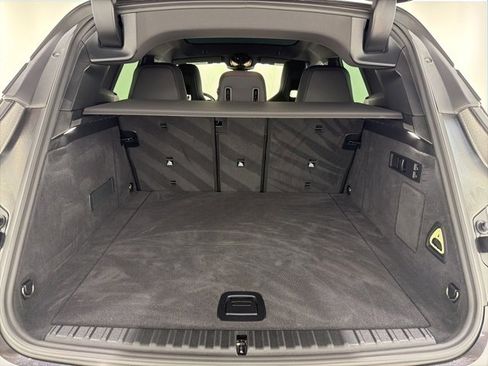 Used 2025 BMW iX xDrive50 w/ Premium Package image 25