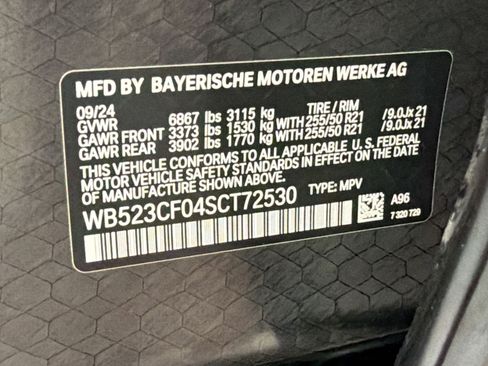Used 2025 BMW iX xDrive50 w/ Premium Package AWD/4WD image 21