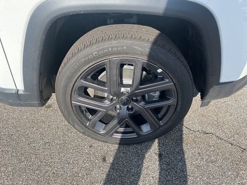 New 2026 Jeep Compass Limited image 9