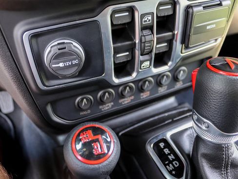 Used 2025 Jeep Gladiator Sport AWD/4WD image 74