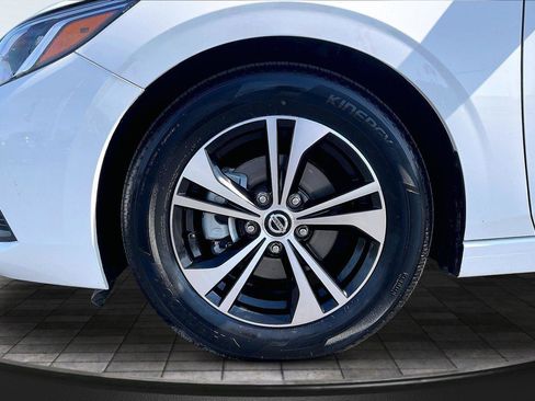 Used 2023 Nissan Sentra SV FWD image 11