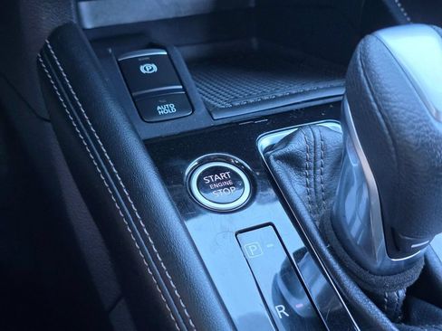 Used 2023 Nissan Kicks SV w/ Interior Electronics Package FWD image 20