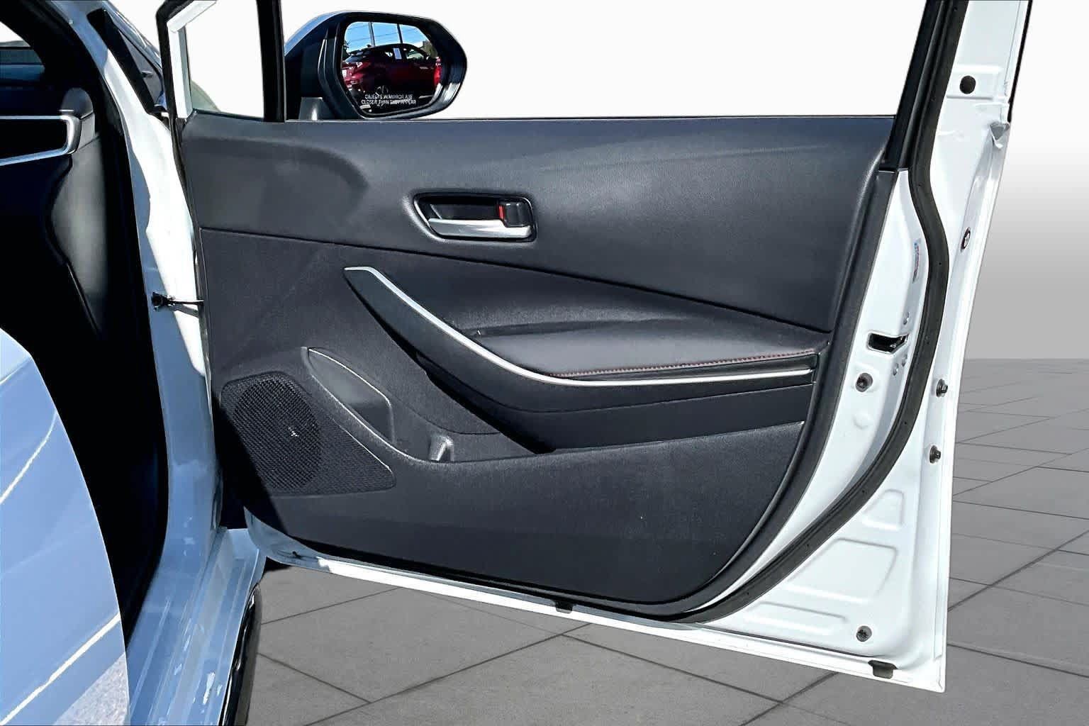 Used 2024 Toyota Corolla SE FWD image 22