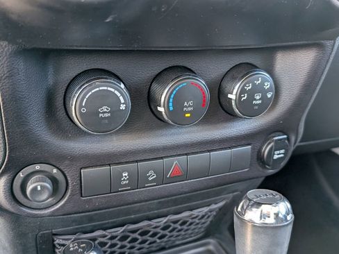 Used 2015 Jeep Wrangler Unlimited Sport w/ Quick Order Package 24S image 22